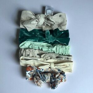 Baby Girl Headband Bundle (0–12 Months) – 6 Styles